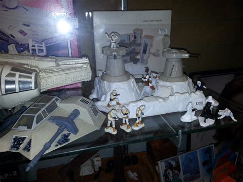 The series introduces a bunch of new characters, some of which are alluded to in the following live action sequels. Kenner Star Wars Micro Collection and Diecast Toys at ...