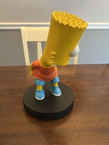 The Simpsons Bart Simpson Avenue Of The Stars Mooning Resin Statue 11