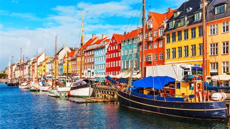 The Stunning Waterfront Canal In Copenhagen That Inspired Actual Fairytales