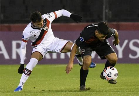 Atlético goianiense is going head to head with goiás starting on 2 may 2021 at 19:00 utc. Newell's Old Boys e Atlético-GO empatam na Argentina e ...