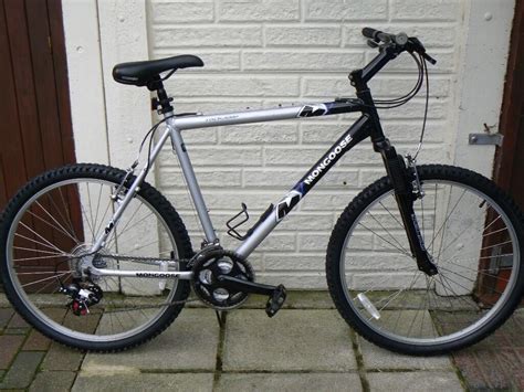 Gentsboysaluminium Mongoose Rockadile Mountain Bike In Bournemouth