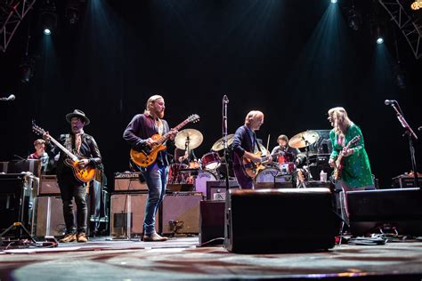 Tedeschi Trucks Band Announce New Live Album Layla Revisited Live At Lockn Feat Trey Anastasio