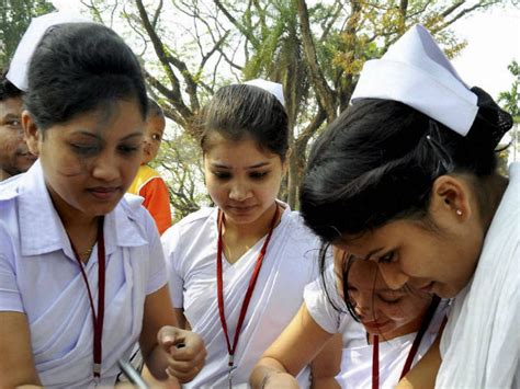 hiring of indian nurses in kuwait only through govt aganecies oneindia news