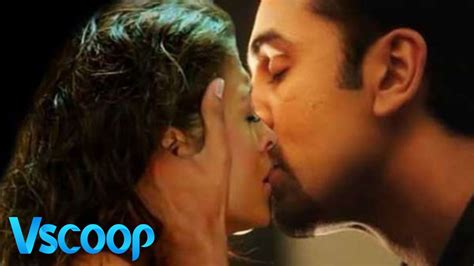 1 042 видео 215 просмотров обновлено вчера. Aishwarya Rai & Ranbir kapoor's Hot Intimate Scene #VSCOOP ...