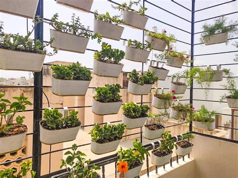 This article has lots of great ideas for diy outdoor planters and deck design. Ecofynd White Railing Hanging Planter Balcony Rail Plant ...