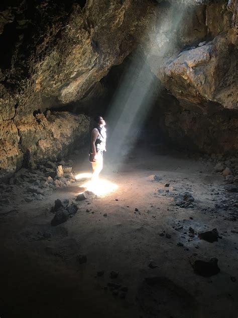 Lava Cavestubes Caves And Karst Us National Park Service