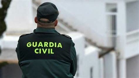 Guardias Civiles Piden A Sánchez Entrar En Su Ronda De Reuniones Con