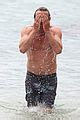 Simon Baker Looks Fit Going For A Dip In The Ocean Photo 4508448