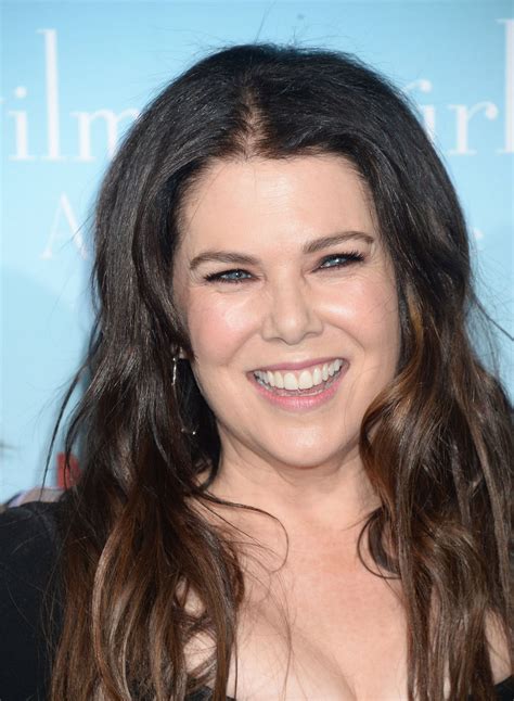 Lauren Graham ‘gilmore Girls A Year In The Life Premiere In Los Angeles