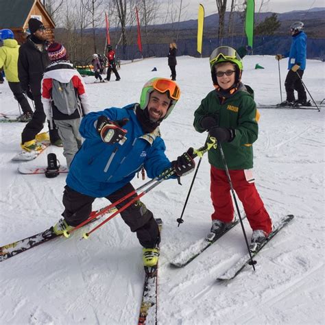 Families Can Ski On The Sunny Side At Bromley All Mountain Mamas
