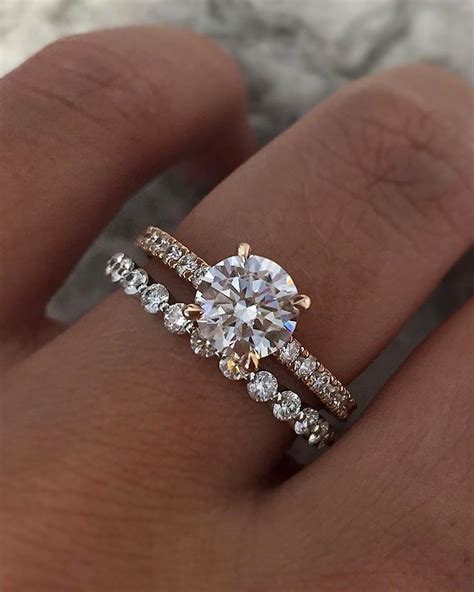 39 Timeless Classic And Simple Engagement Rings In 2021 Classic