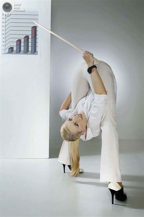 Amazing Female Contortionist Calendar Blonde Contortionis Flickr
