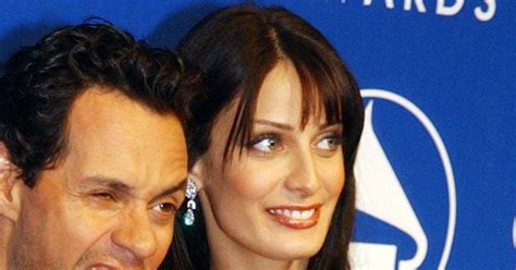 La Relaci N Entre El Cantante Marc Anthony Y La Ex Miss Universo