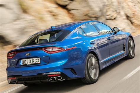 2018 Kia Stinger Looks Spectacular In Micro Blue