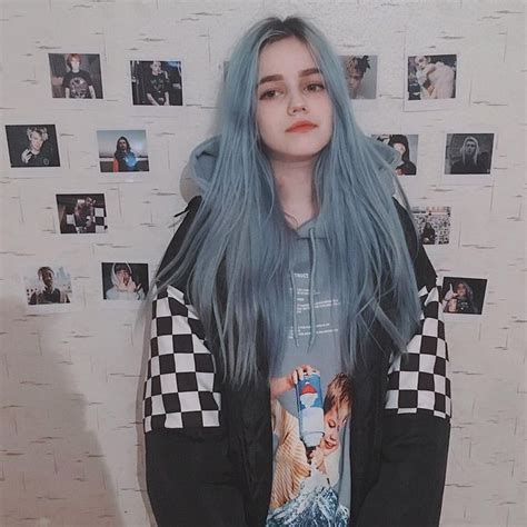 Pin By Christine Zfto On 3 Grunge Hair Aesthetic Hair Blue Hair Aesthetic