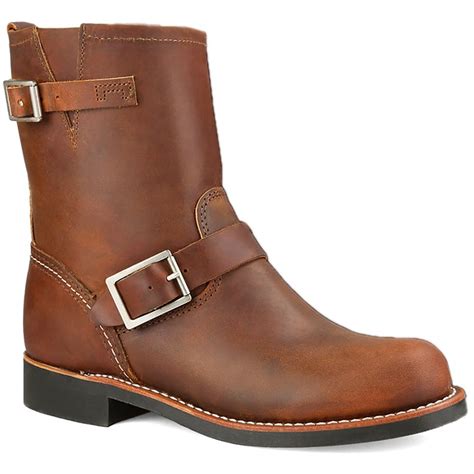 But we can always count on shoes, can't we, ladies? Red Wing Short Engineer Boots - Women's | evo