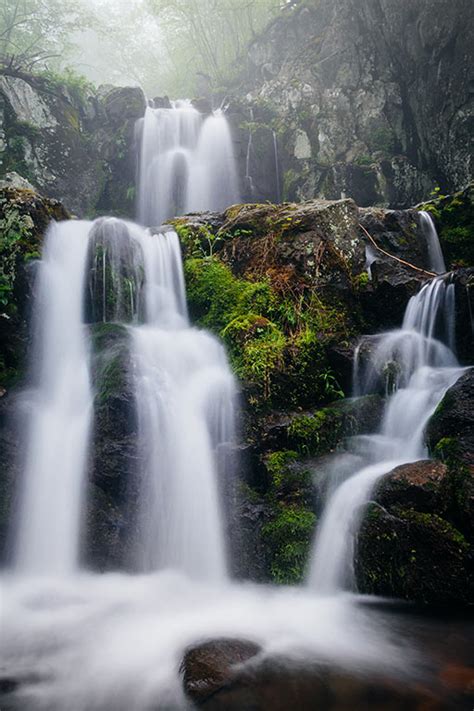 10 Beautiful Hikes To Shenandoah National Park Waterfalls