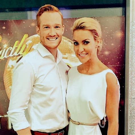 natalie lowe is leaving strictly come dancing
