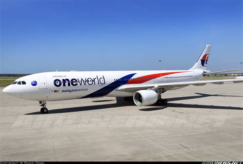 Airbus A330 323 Oneworld Malaysia Airlines Aviation Photo
