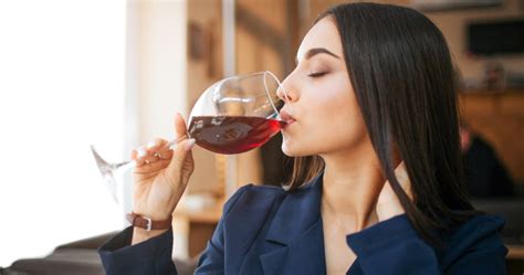 How To Choose A Wine Youll Actually Love A Guide For Beginners Nerdynaut