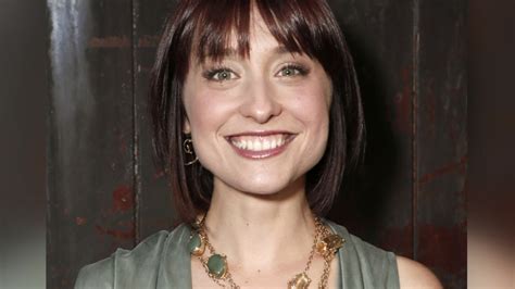 Smallville Actress Allison Mack Arrested In Sex Trafficking Case Involving Cult Like Group
