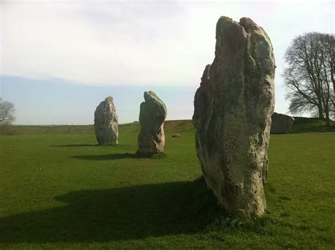 I Recommend Pleasant A Tour Of The Lonely Planet Top 500 Avebury