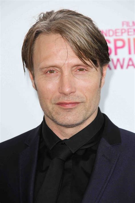 Originally a gymnast and dancer, he began his career as an actor in 1996. Mads Mikkelsen: Kein Bösewicht!