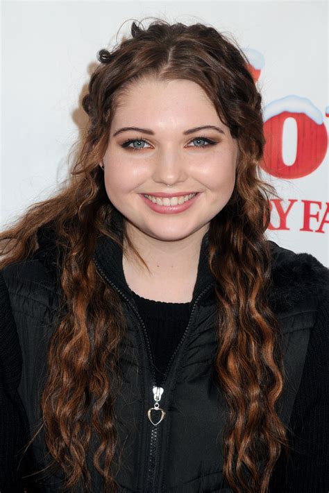 Sammi Hanratty At Knotts Merry Farm Countdown To Christmas And Tree