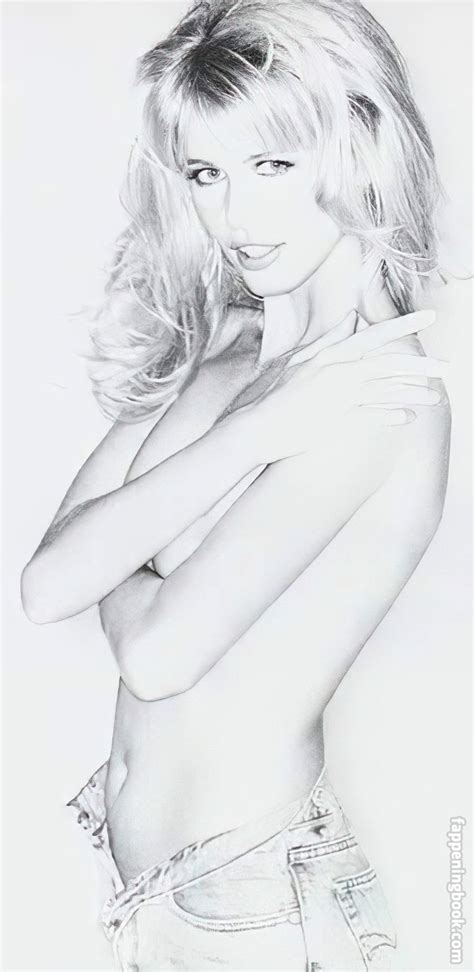 Claudia Schiffer Nude The Fappening Photo Fappeningbook