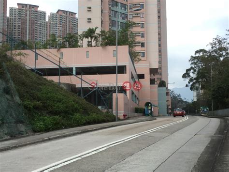 The 54s bus (黃大仙(循環線) wong tai sin (circular)) has 16 stops departing from 順利紀律部隊宿舍1座 shun lee discipline services quarters block 1 and ending in 順利紀律部隊宿舍1座 shun lee discipline services quarters block 1. 荔景紀律部隊宿舍1座 (Lai King Disciplined Services Quarters Block 1) 葵青荔枝嶺道18號|香港住宅- 搵地(OneDay)