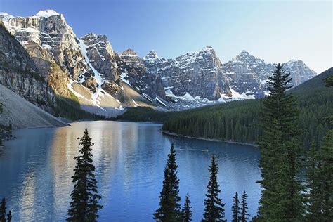Moraine Lake Valley Of Ten Peaks Photograph By William Manning