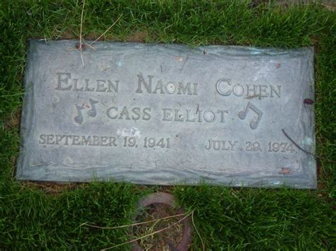 Mama Cass Elliott Gravesite Famous Tombstones Famous Graves Tombstone Epitaphs
