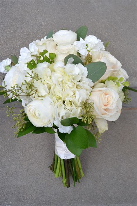 White Bridal Bouquets Bella Rosa Floral Design Beautiful Bridal