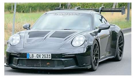 2022 Porsche 911 GT3 RS Makes A Great First Impression With Wild Aero