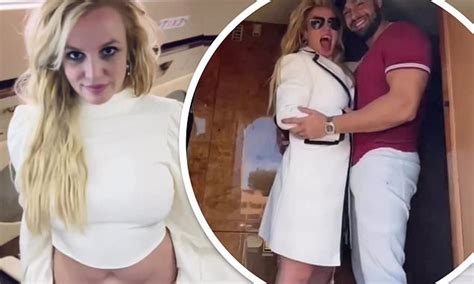 Britney Spears Films Kooky Video In Private Plane As She Jets To Nyc With Husband Sam Asghari