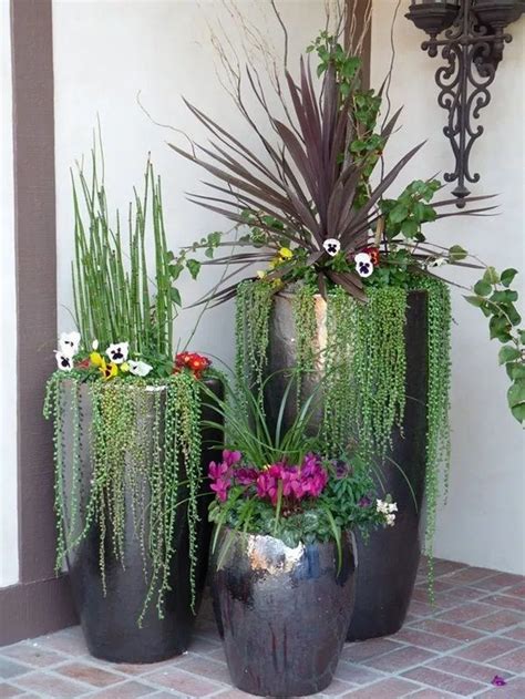 Dazzling stonework, water features, and patio and porch upgrades: 36 Awesome Succulent Front Yard Landscaping Ideas ...