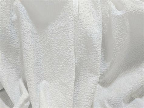 Pure White Seersucker Fabric 100 Cotton 56 Wide Fabric By The Yard Ln99