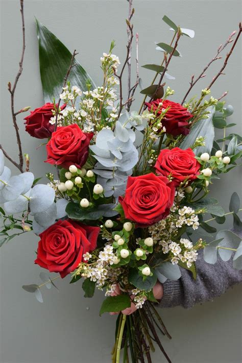 Classic Rose Bouquet Kensington Flowers