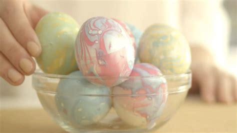 Easter Decorations: How To Decorate Hard Boiled Eggs For Easter Using ...