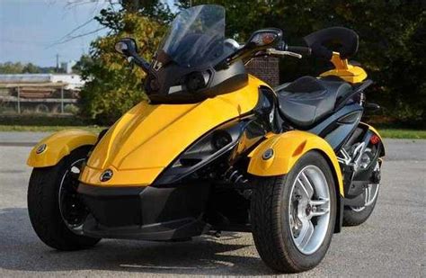 I also have the original rims and exhaust. 2009 Can Am Spyder RS SM5 1 OWNER 2K MILES FOR SALE from ...