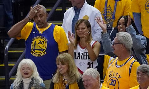 Sonya & dell curry, steph's parents: Steph Curry on his Mom who you with stick to a team ...
