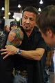 Los 5 mejores tatuajes de los famosos | Sylvester stallone, Sylvester ...