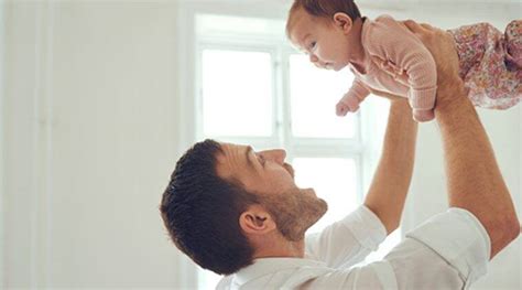 Ways To Make The Father Share Duties With The Mother For A Newborn