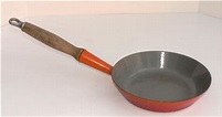 Vintage Le Creuset Skillet Frying Pan Wood Handle #20 Orange Cast Iron ...