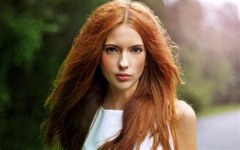 2560x1600 2560x1600 Women Redhead Ebba Zingmark Looking At Viewer Wallpaper Coolwallpapersme
