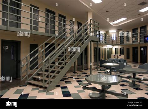Common area in regular cell block unit Tecumseh State Correctional