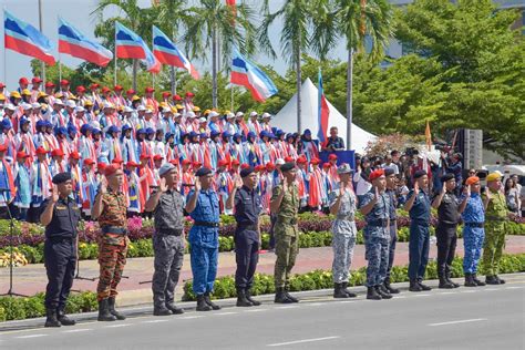 Can create a sense of respect and tolerance for creating harmony and unity among people of different races and religions. Suara Rakyat Sabah Bergema Lafaz Ikrar, Rukun Negara ...