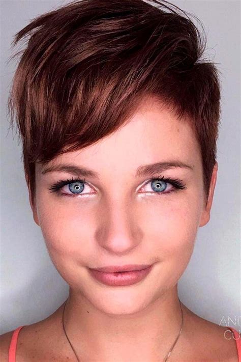 45 Best Short Hairstyles For Round Faces Love Hairstyles