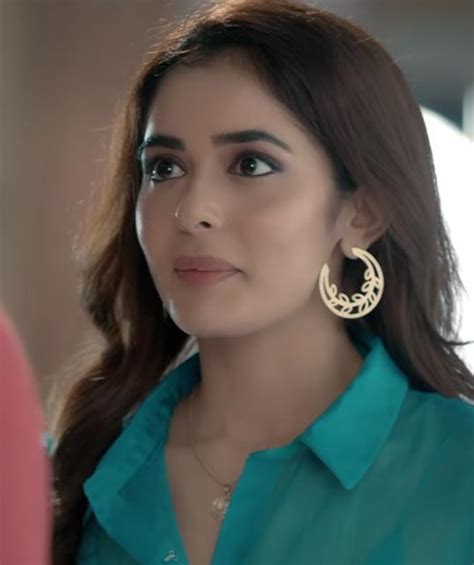 Lockdown ki love story | end of #soruv. 10 beautiful photos of Sana Sayyad - actress from Lockdown ...