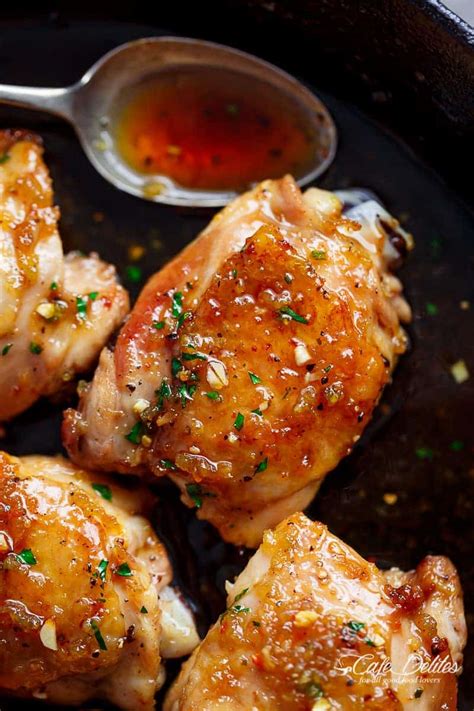 Thirdly, this chicken and garlic sauce dish is authentic, yet super easy to make. Easy Honey Garlic Chicken - Cafe Delites